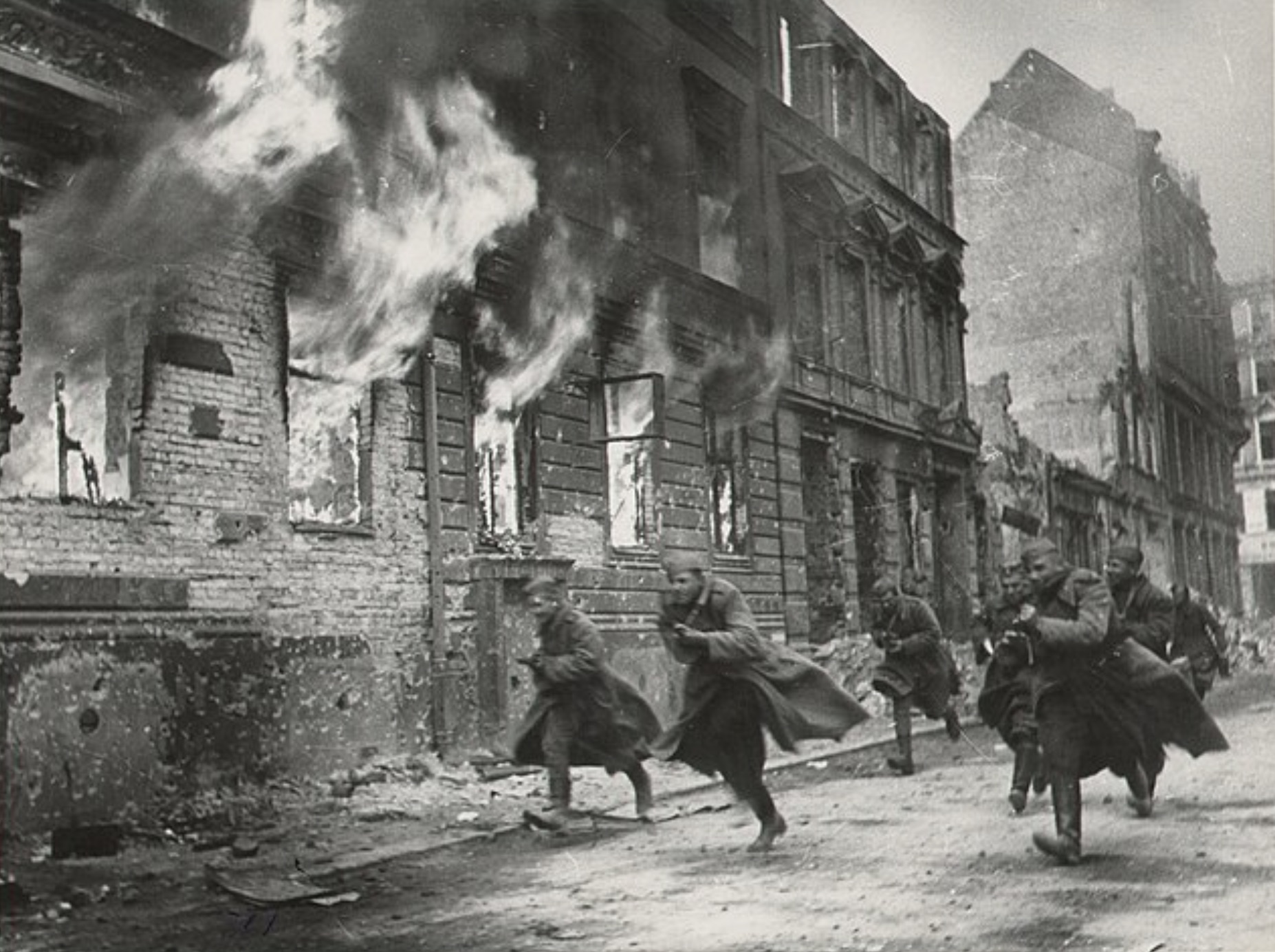 Fire on the streets of Berlin during battle. 